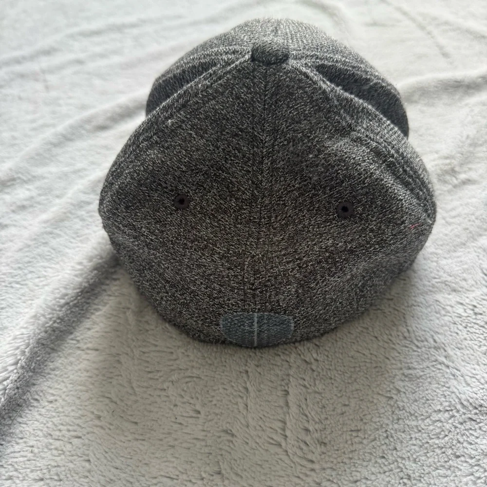 Flexfit The Grint Gray Baseball Style Cap Size Small-Medium‎